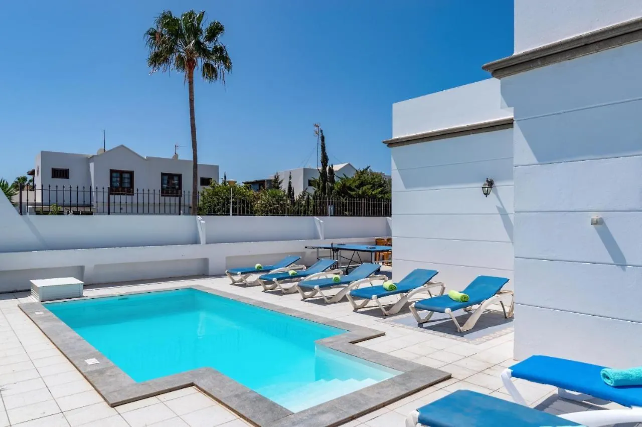 Villa Mannat By Villa Plus بويرتو ذيل كارمين 0*,